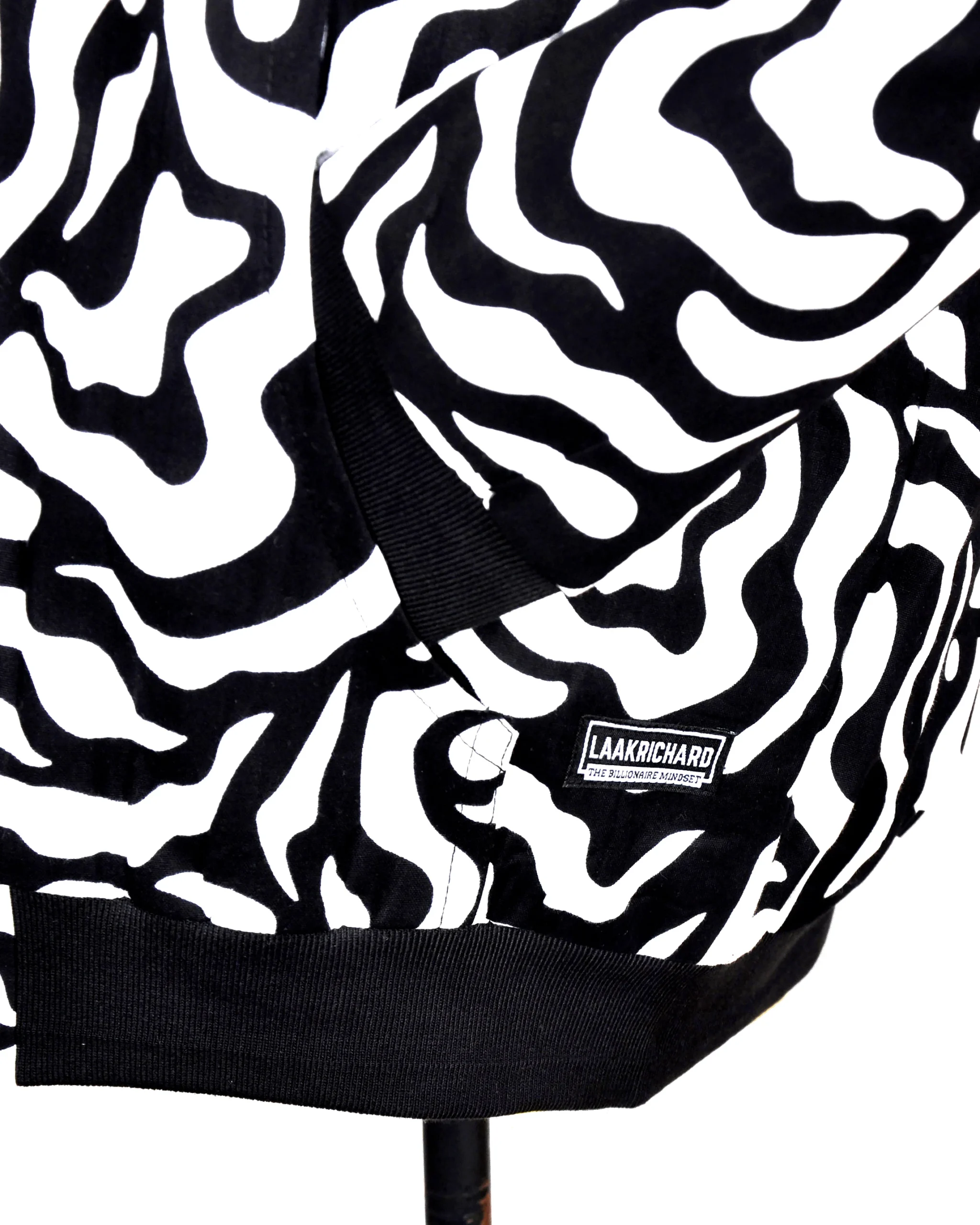 MGL2390 Signature Jackets Tick Black Stripes