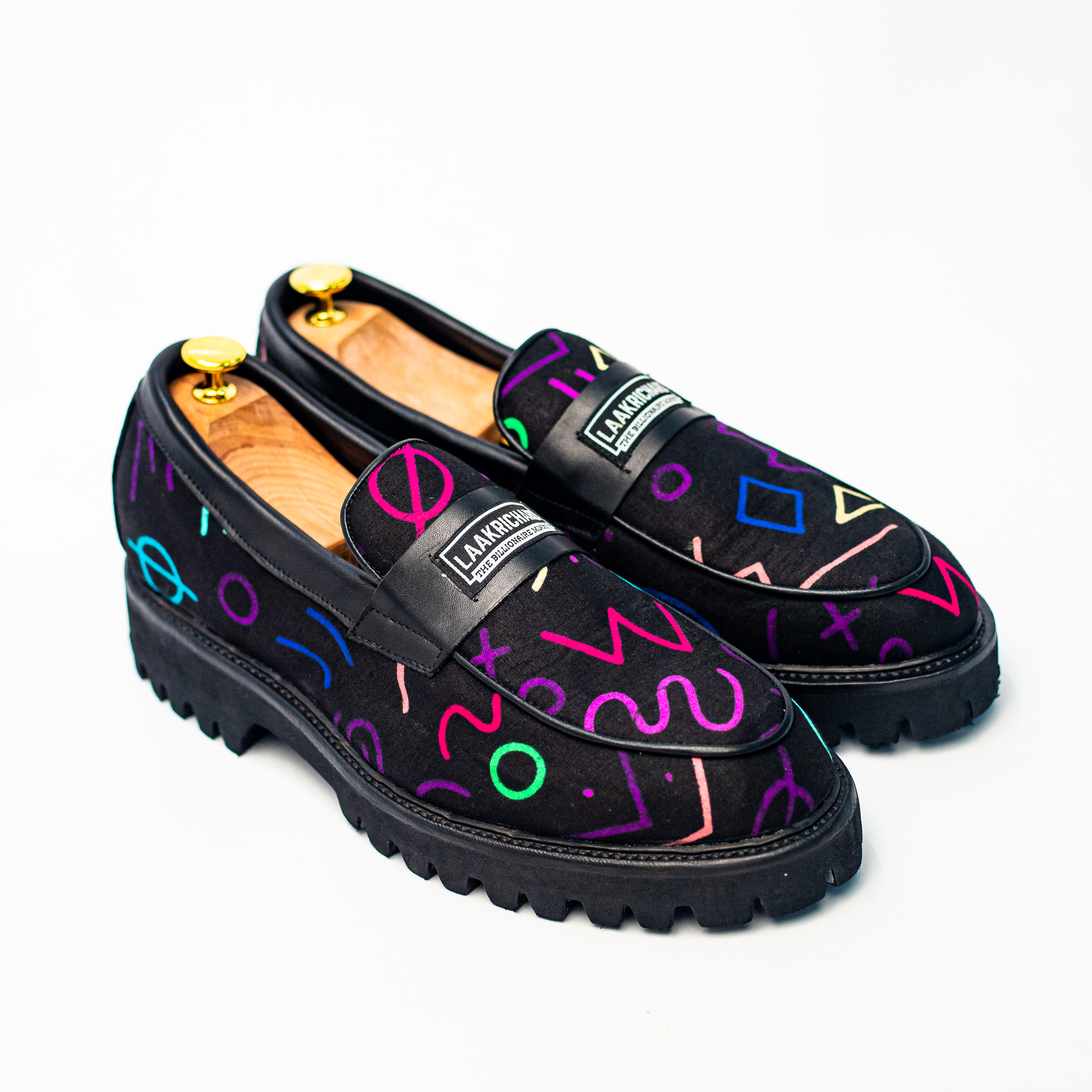 MGL2390-R2 Noir Vintage Loafer